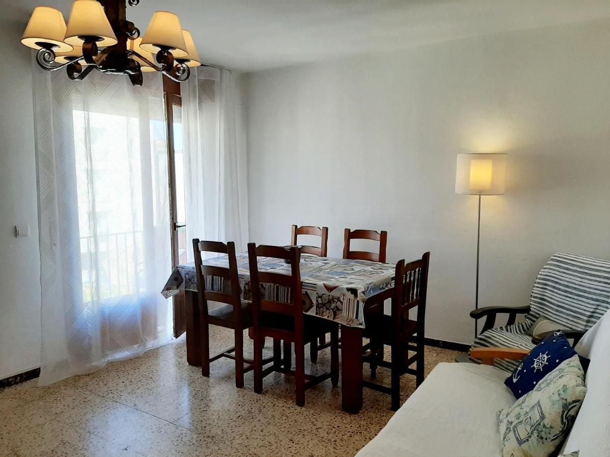 Apartamentos Franch L'L'Hospitalet de l'Infant Eksteriør bilde