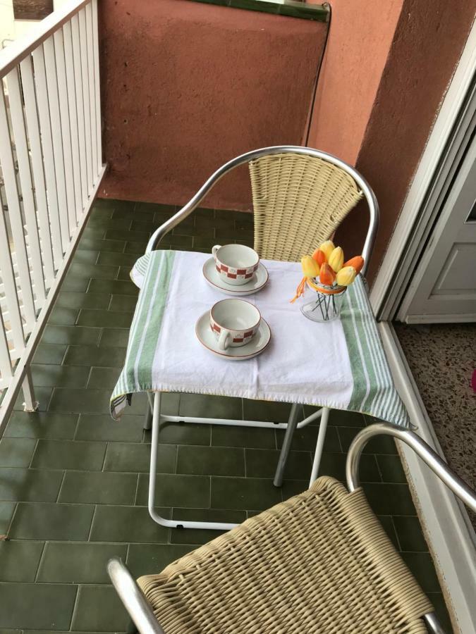 Apartamentos Franch L'L'Hospitalet de l'Infant Eksteriør bilde